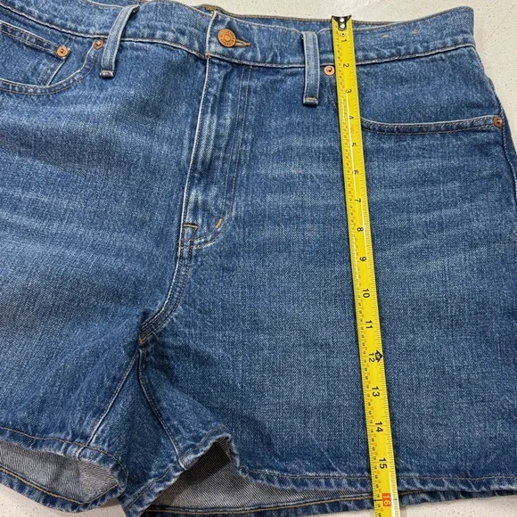Madewell Relaxed Mid-Length Denim Shorts
 Size 31 - Picture 10 of 12